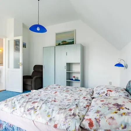 Anthony 2 By Interhome Apartament *