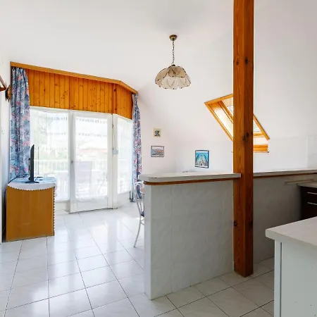 Anthony 2 By Interhome Apartament *