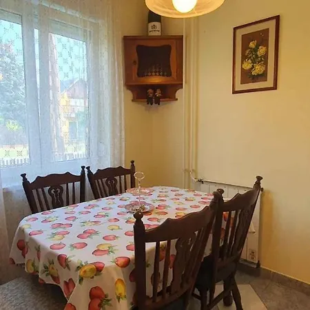 Anthony 2 By Interhome Apartament *