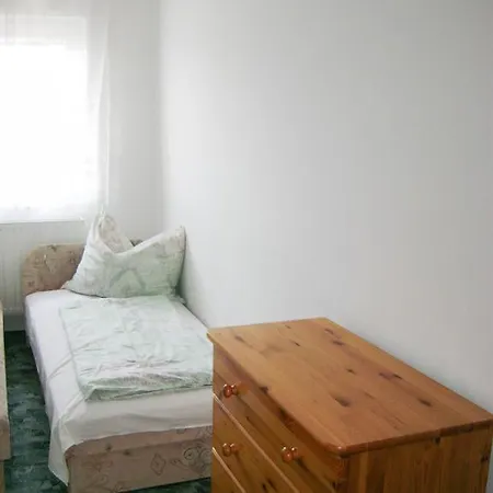 Anthony 2 By Interhome Appartement *