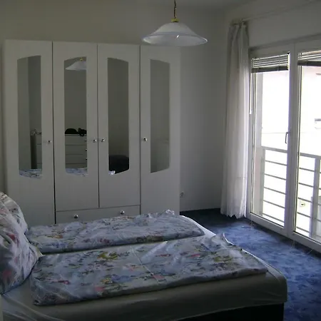 Anthony 2 By Interhome